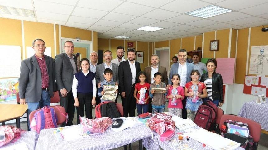 Sağlık-sen Engelliler Komisyonu&rsquo;ndan İşitme Engelli &Ouml;ğrencilere Ziyaret