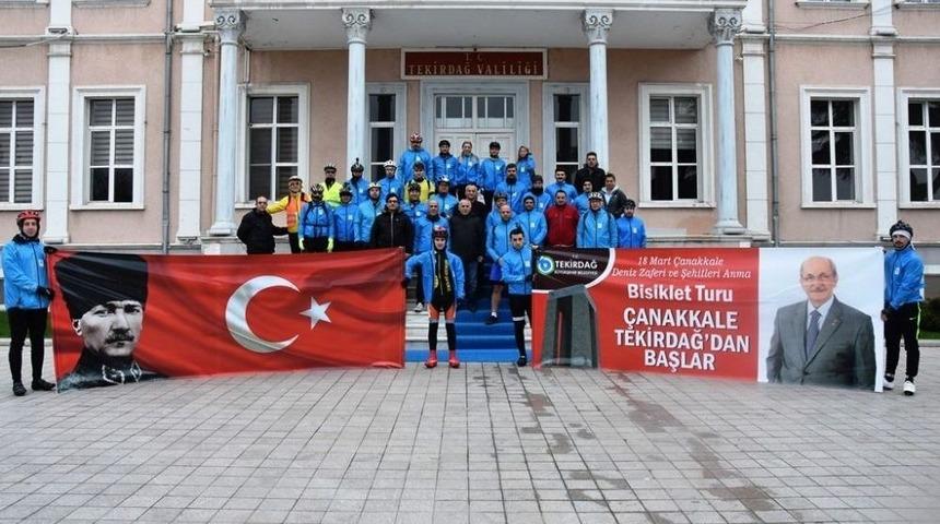 Bisiklet&ccedil;iler Tekirdağ Toprağını &Ccedil;anakkale&rsquo;ye G&ouml;t&uuml;recek