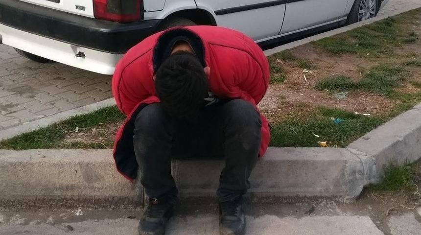 Bonzai İ&ccedil;tiği İddia Edilen Gen&ccedil; Hastaneye Kaldırıldı