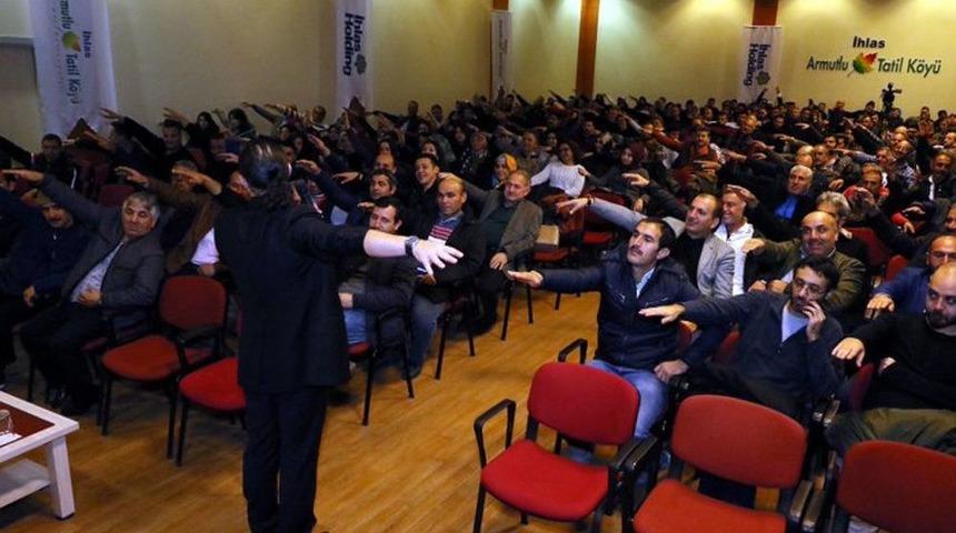 Ey&uuml;psultan Belediyesi Personeline Armutlu&rsquo;da Motivasyon Toplantısı