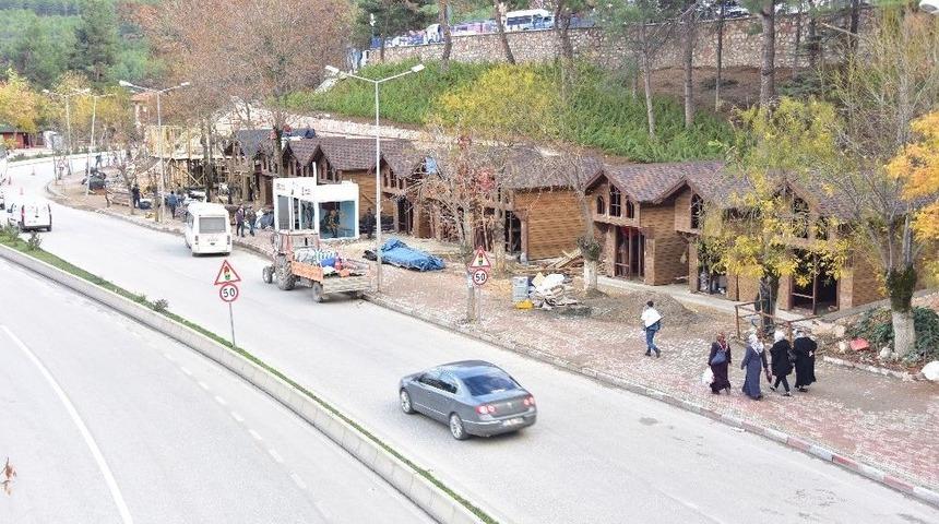 Sultaneli Osmanlı Sokağı Kısa S&uuml;re Sonra Tamamlanıyor