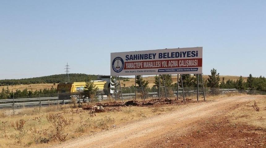 Şahinbey&rsquo;de 12 Milyon Metrekarelik Mahallenin 3 Milyon Metrekaresi Yol Oluyor