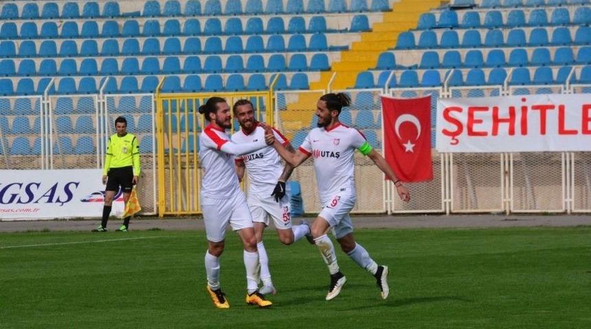 Tff 3. Lig Ankara Adliyespor:1 Utaş Uşakspor:1