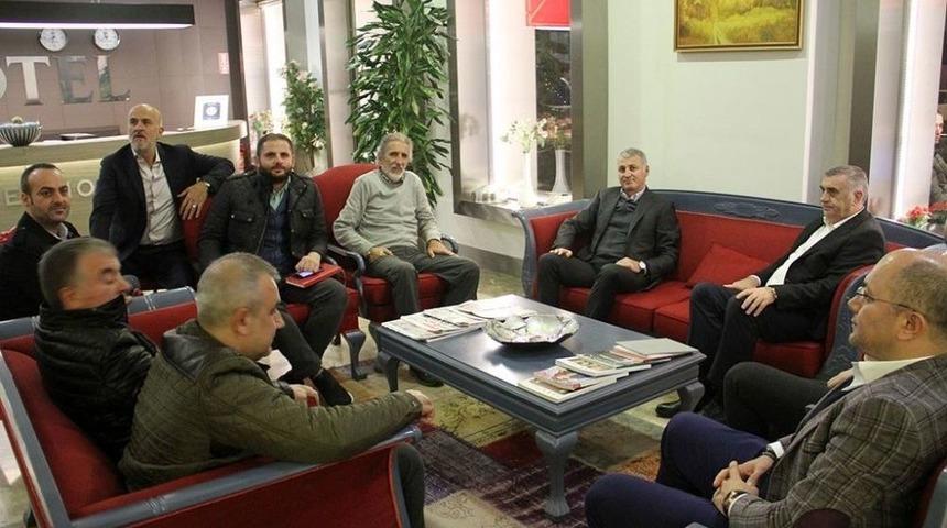 Başkan To&ccedil;oğlu, B&uuml;y&uuml;kşehir Basket Kul&uuml;b&uuml; İle Bir Araya Geldi