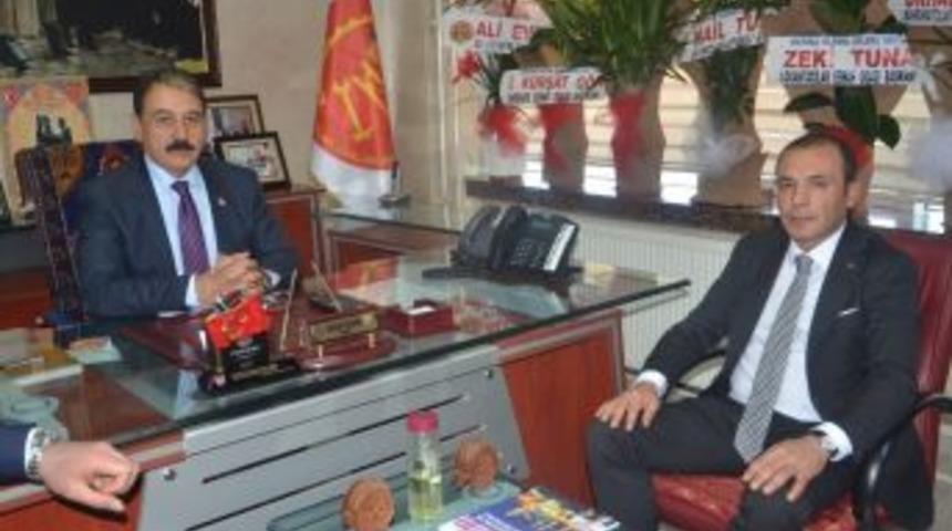 Aday Adayı Gül Seçim Çalışmalarına Hız Verdi