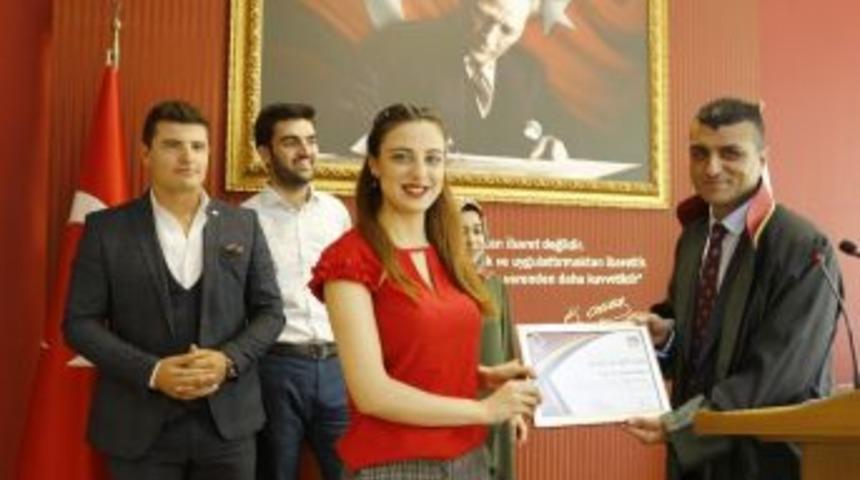 Kurgusal Duruşma Yarışmasına Katılan Stajyer Avukatlara Belge