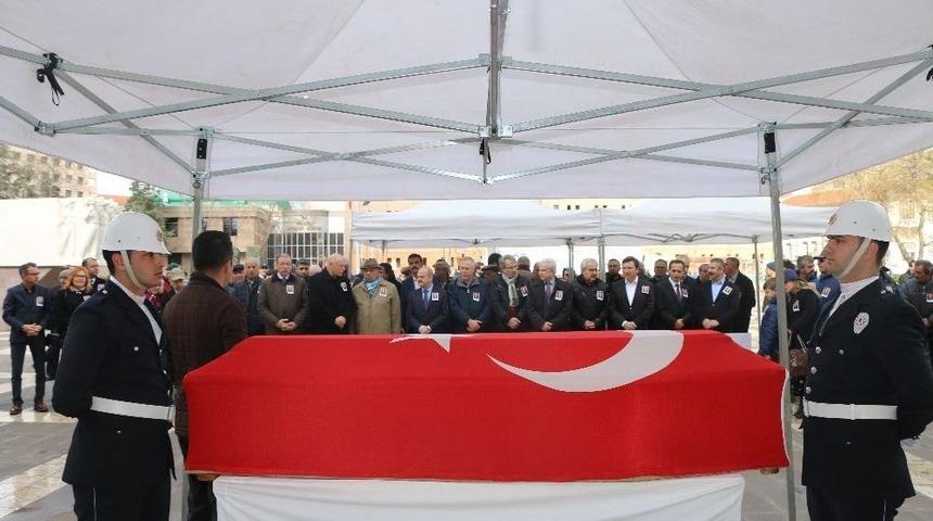 Eski Kaymakam Berberoğlu Son Yolculuğuna Uğurlandı