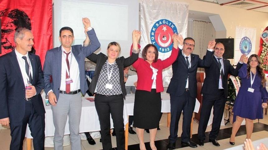 T&uuml;rk Sağlık-sen İzmir &Uuml;niversitesi Şube G&uuml;ven Tazeledi