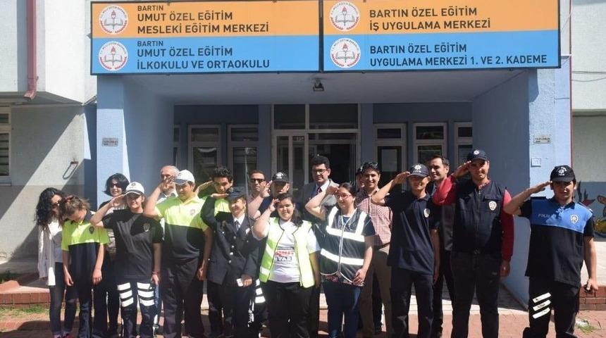 &Ouml;zel &Ccedil;ocukların Hayali Bir G&uuml;nl&uuml;ğ&uuml;ne Ger&ccedil;ekleşti