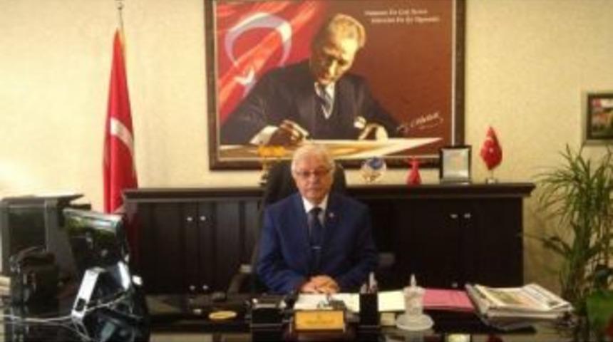&Ccedil;orlu İl&ccedil;e Milli Eğitim M&uuml;d&uuml;r&uuml; Mustafa G&uuml;&ccedil;l&uuml; Emekli Oldu