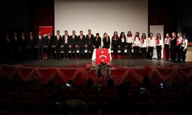 Van’da Gecikmeli ’24 Kasım Öğretmenler Günü’ Kutlaması 1