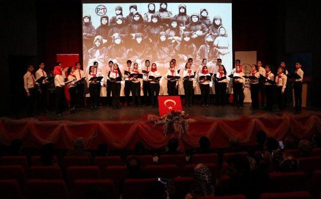 Van’da Gecikmeli ’24 Kasım Öğretmenler Günü’ Kutlaması 2