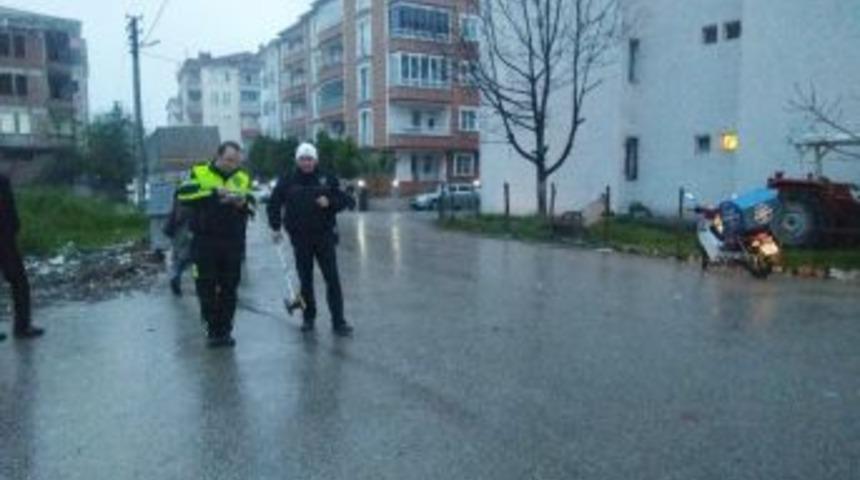 Pikap İle Motosiklet &Ccedil;arpıştı: 1 Yaralı