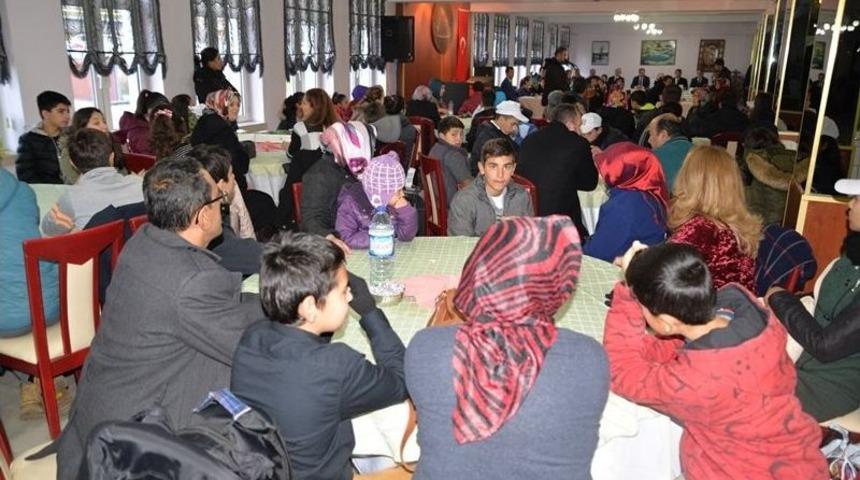 Bolu&rsquo;ya Gelen 78 Iğdırlı &Ccedil;ocuk Uğurlandı