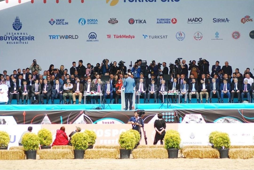 Bilal Erdoğan Sakarya &Ccedil;adırında