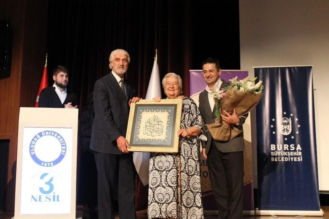 Prof. Atasoy, Minyat&uuml;rlerle Tarihi Anlattı