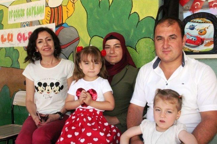 Minik Kız İstiklal Marşını Ezberledi Çevresine Örnek Oldu G2