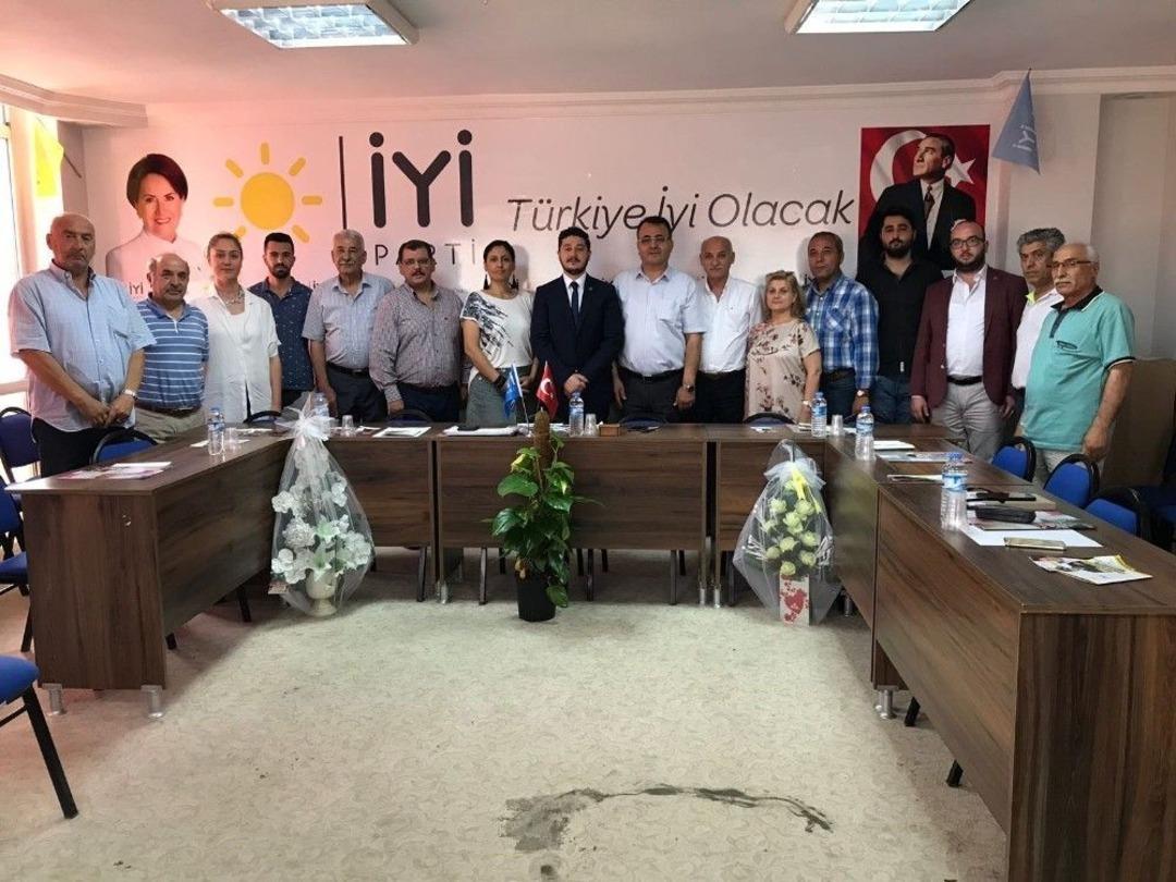 Aday Adayı &Ouml;mer Geriter&rsquo;den 1 G&uuml;nde 7 İl&ccedil;e Ziyareti