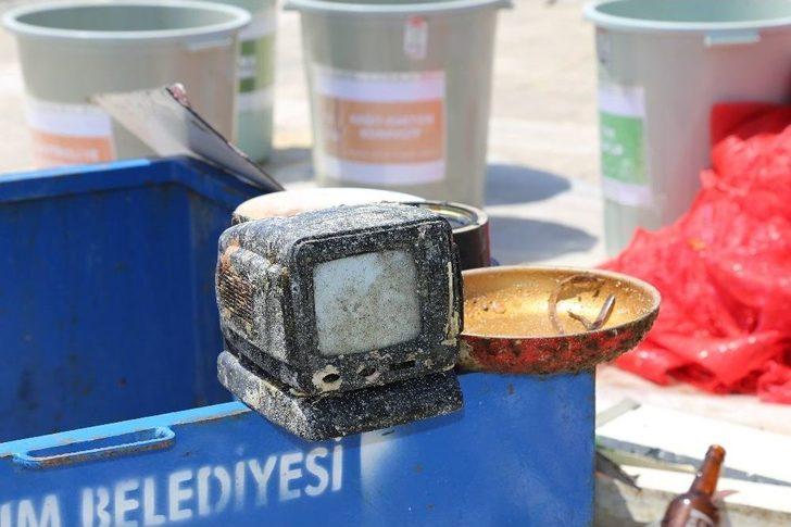 19 Koyda Gerçekleşen Deniz Dibi Temizlik Çalışmaları Sona Erdi G2