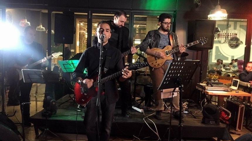 &lsquo;keşke&rsquo; Par&ccedil;asının Lansman Gecesi Yapıldı