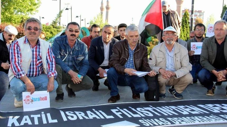 Sivas&rsquo;ta Filistin İ&ccedil;in Oturma Eylemi