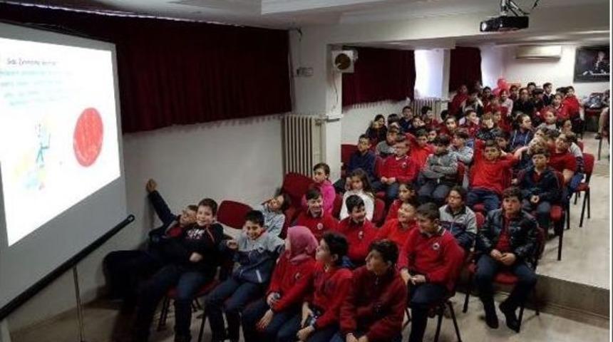 Gıda G&uuml;venliği Bilincini Artırmaya Y&ouml;nelik Eğitim Verildi