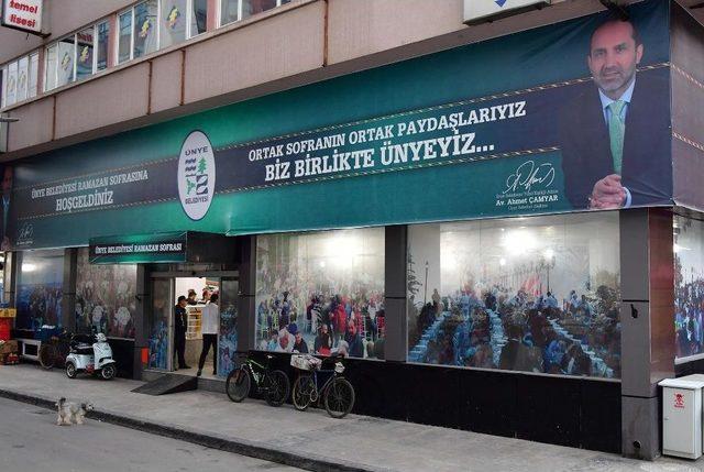 Ünye Belediyesinden 5 Yıldızlı İftar