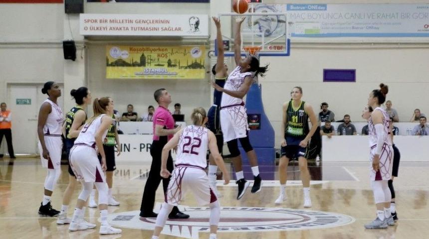 Bilyoner.com Kadınlar Basketbol S&uuml;per Ligi: Yakın Doğu &Uuml;niversitesi: 68 - Fenerbah&ccedil;e: 61