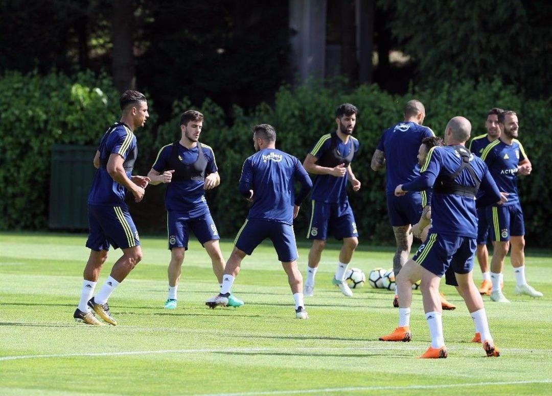 Fenerbah&ccedil;e, Konyaspor Ma&ccedil;ı Hazırlıklarını S&uuml;rd&uuml;rd&uuml;