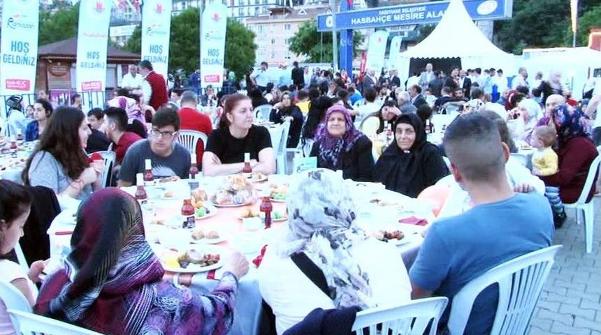 Kağıthaneliler İftar Programında Bir Araya Geldi