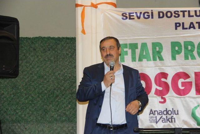 Sevgi, Dostluk Ve Kardeşlik Platformu İftarda Bir Araya Geldi