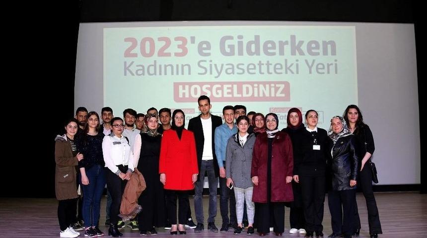 Beyşehir&rsquo;de &lsquo;kadının Siyasetteki Yeri&rsquo; Konuşuldu