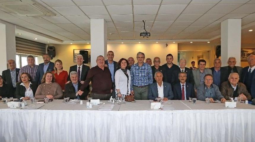 Akpınar Ve Muhtarlardan &lsquo;birlik&rsquo; Buluşması