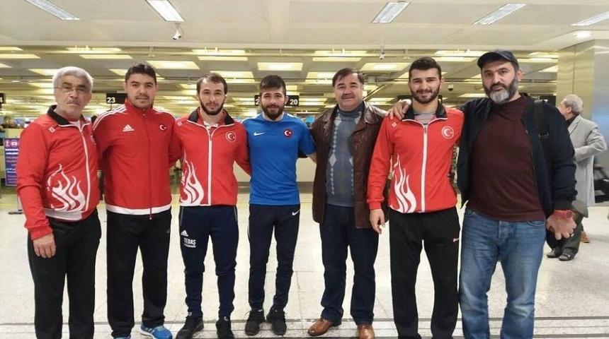 Gen&ccedil; Milliler Yurda D&ouml;nd&uuml;