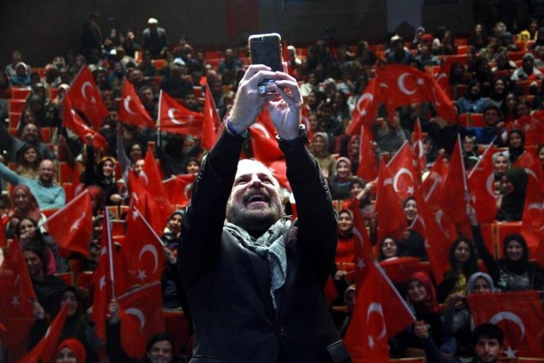 Mete Yarar: &ldquo;ter&ouml;re 300 Milyar Dolar Harcamak Zorunda Kaldık&rdquo;