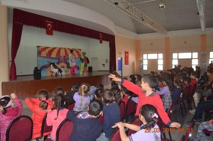 Çocuklar Tiyatro İle Buluştu G4