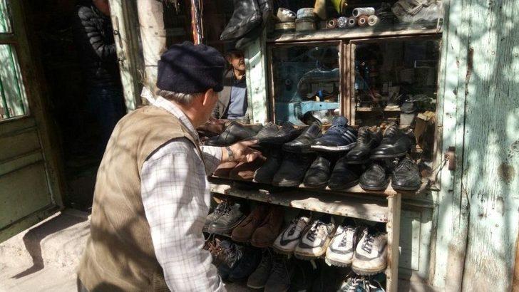 60 Yıldır Mesleğini Yaşatmaya Alışıyor G5