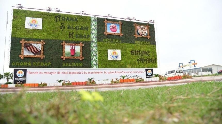 Adana’nın Lezzetleri Dev Dikey Bahçede