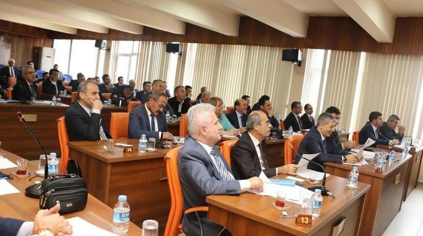 Burdur&rsquo;da Karla M&uuml;cadele &Ccedil;alışmaları