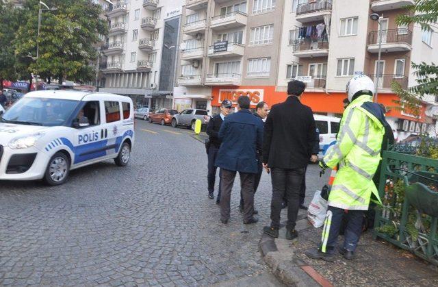 Vatandaşın Korkuluklara Astığı Valiz Bomba Paniğine Neden Oldu