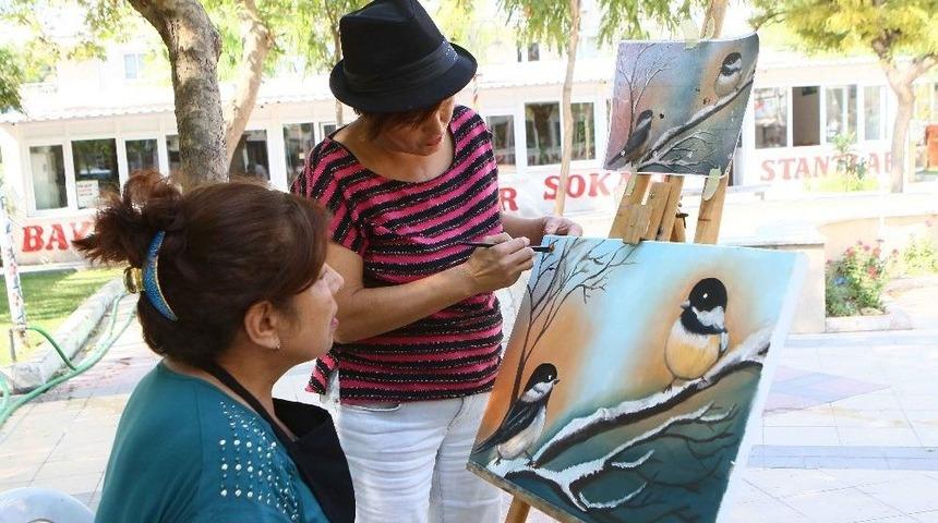 Profesyonel Ressamlara Taş &Ccedil;ıkartıyorlar