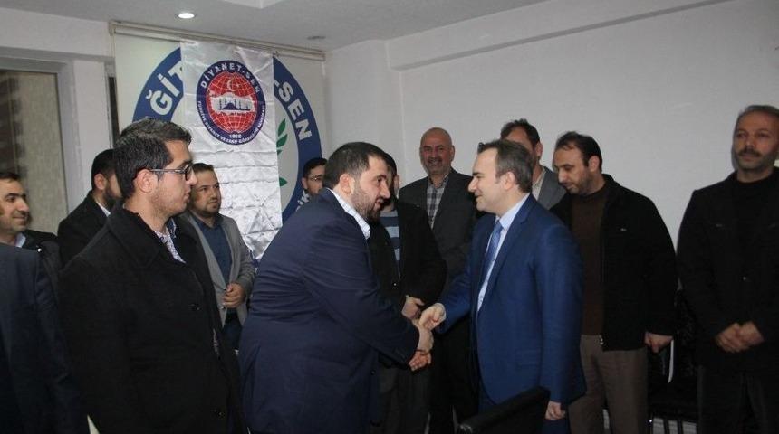 Başkan Taşkın Din G&ouml;revlilerini Dinledi