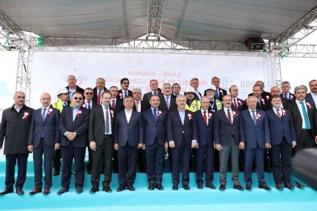 Ankara-sivas Yht Projesi&rsquo;nin İlk Ray Serim T&ouml;reni