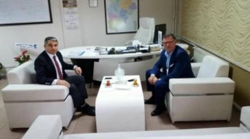 Başkan Duymuş, Oedaş M&uuml;d&uuml;r&uuml; Aykut İle Bir Araya Geldi