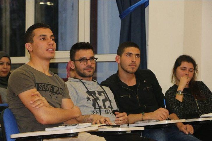 Onlar Eğitim İçin Avrupa’yı Değil Türkiye’yi Seçtiler G1