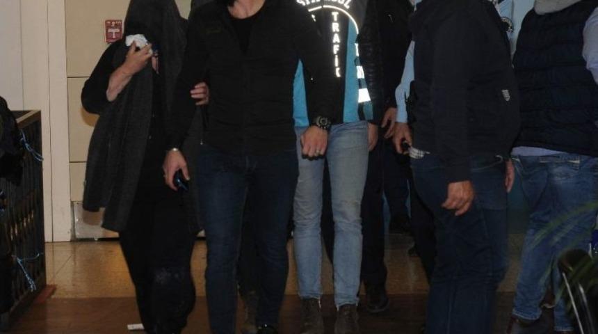 Uber Şof&ouml;r&uuml;nden Yolcuya Darp