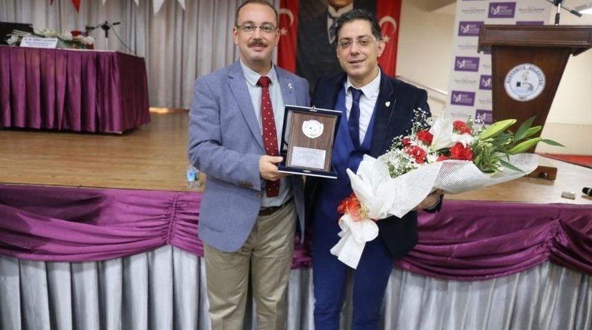 Dr. &Ccedil;alıkapan &rdquo;takipteki Hi&ccedil;bir Kadın Meme Kanserinden &Ouml;lmez&rdquo;dedi.