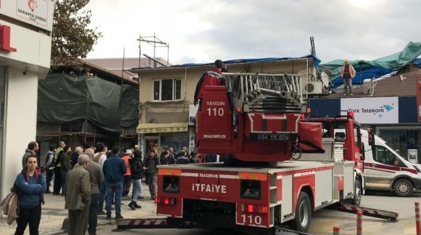 Tadilat Yaparken Duvara Sıkıştı