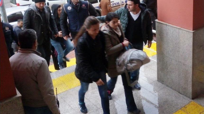 Dhkp-c&rsquo;nin Kocaeli &Uuml;niversitesi Yapılanmasına Operasyon: 3 G&ouml;zaltı