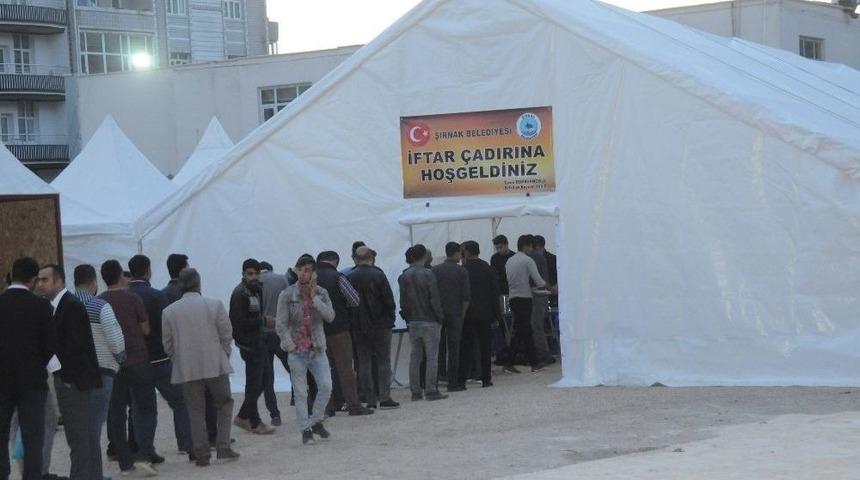 Şırnak Belediyesi Her Akşam 500 Kişiye İftar Verecek